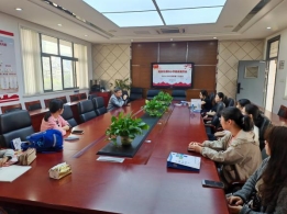 膳食委员会会议照片 (3)