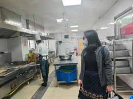 膳食委员会会议照片 (1)