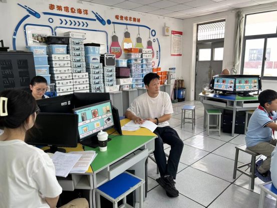 BBF87EA17AD7ECD0193A58381A96993C