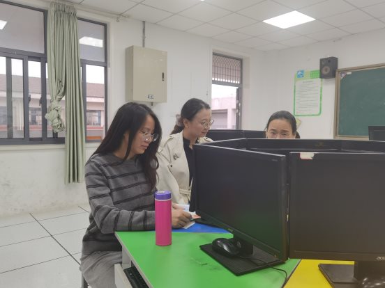 85DF9E142E4CC30C37F94F96FCE7AF01